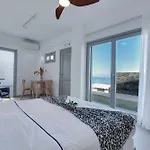 Santoview Hotell