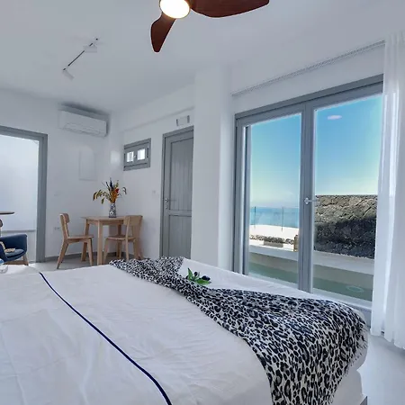 Santoview Hotel