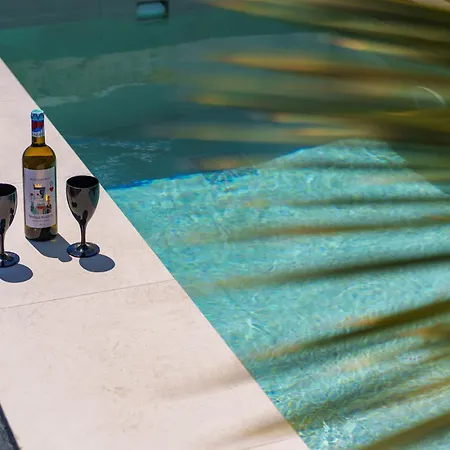 Santoview * Vourvoúlos